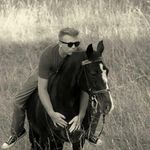 Zach Levi Crouch - @zlcrouch - Instagram