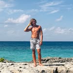 Levi Henry - @levi_von_henry - Instagram