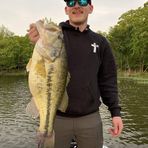 Levi Lyons - Facebook