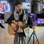 Levi Nichols - @levi.nichols.75033 - Instagram