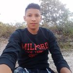 levi Pineda - @levipineda87 - Instagram
