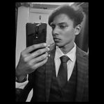 ʟᴇᴠɪ - @levi_simon_ - Instagram