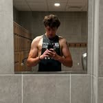 Lewis Ayers - @lewi_ayers - Instagram