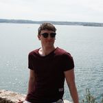 Lewis Ball - @lewisplaysguitar - Instagram