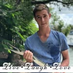 Lewis Howe - @lewis.howe.9469 - Instagram