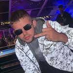 @lewisjohnsonn - Instagram
