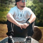 Lewis Koch - @lewiskoch4 - Instagram