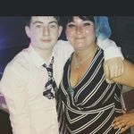 @lewislockett19 - Instagram