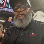 Lewis Meeks - @meekslewis - Instagram