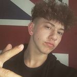 Lewis Peacock - @lewyp121 - Instagram