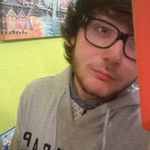 Lewis Smart - @trichomelewis - Instagram