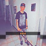 Lewis Canela - @lewis.snyder.25 - Instagram