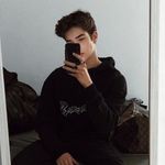 @lewi.sstringer - Instagram