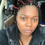 Stephanie Lewis - @msthicklewis - Instagram