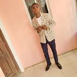 Lewis Vasquez - @miguell_bussi - Instagram