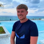 @lewisware__ - Instagram