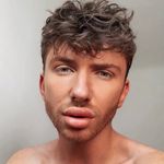 lew - @lewiswells__ - Instagram