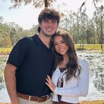 Alexis - @_lexiburns - Instagram
