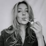 Lexi Lambert - @loudlightsbeauty - Instagram