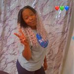 Lexia Meeks - @poeticmemories - Instagram
