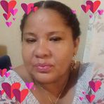 Leyla Flores - Facebook
