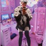 Leyla Jones - Facebook