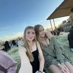 leyla - @leylajoness09 - Instagram