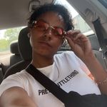 Lia Arnold - @liaarnold48 - Instagram
