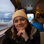 Lia Graham - @notliagraham - Instagram