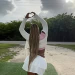 Lia Graham - @liagraham68 - Instagram
