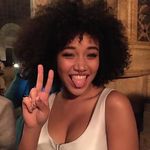 lia de melo schultz - @liaodarevolucao - Instagram