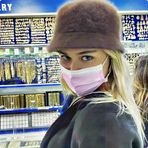 Lia Stark - Facebook