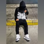 Liam Guzmán - @liamguzman26 - Instagram
