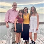 Liana Bender - Facebook