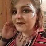 Lianne Smith - @lannybob8 - Instagram