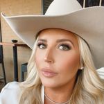 Libby Coleman - @libbylou88 - Instagram