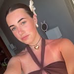 LS - @libbysaunders1x - Instagram