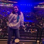 𝓁𝒾𝒷𝒷𝓎 𝓃𝒾𝒸𝑜𝓁𝑒 - @libbysunshine07 - Instagram