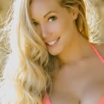 lidia Bennett - @li.dia128 - Instagram