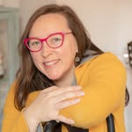 Yvonne Phillips * Bucks Photographer - @lightsmith_family - Instagram