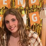 Lila Booth - @lilabooth08 - Instagram