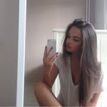 @lilibaker_ - Instagram