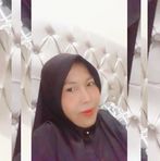 Lili Chan - Facebook