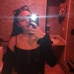 Lili Flores - @liliflores_17 - Instagram