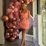 Lili Grace - Facebook