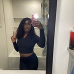 Lili John - Facebook