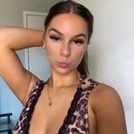 Lili Lambert - Facebook