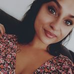 Lili Lang - Facebook