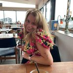 Lili Lang - Facebook