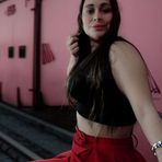 Lili Leon - Facebook